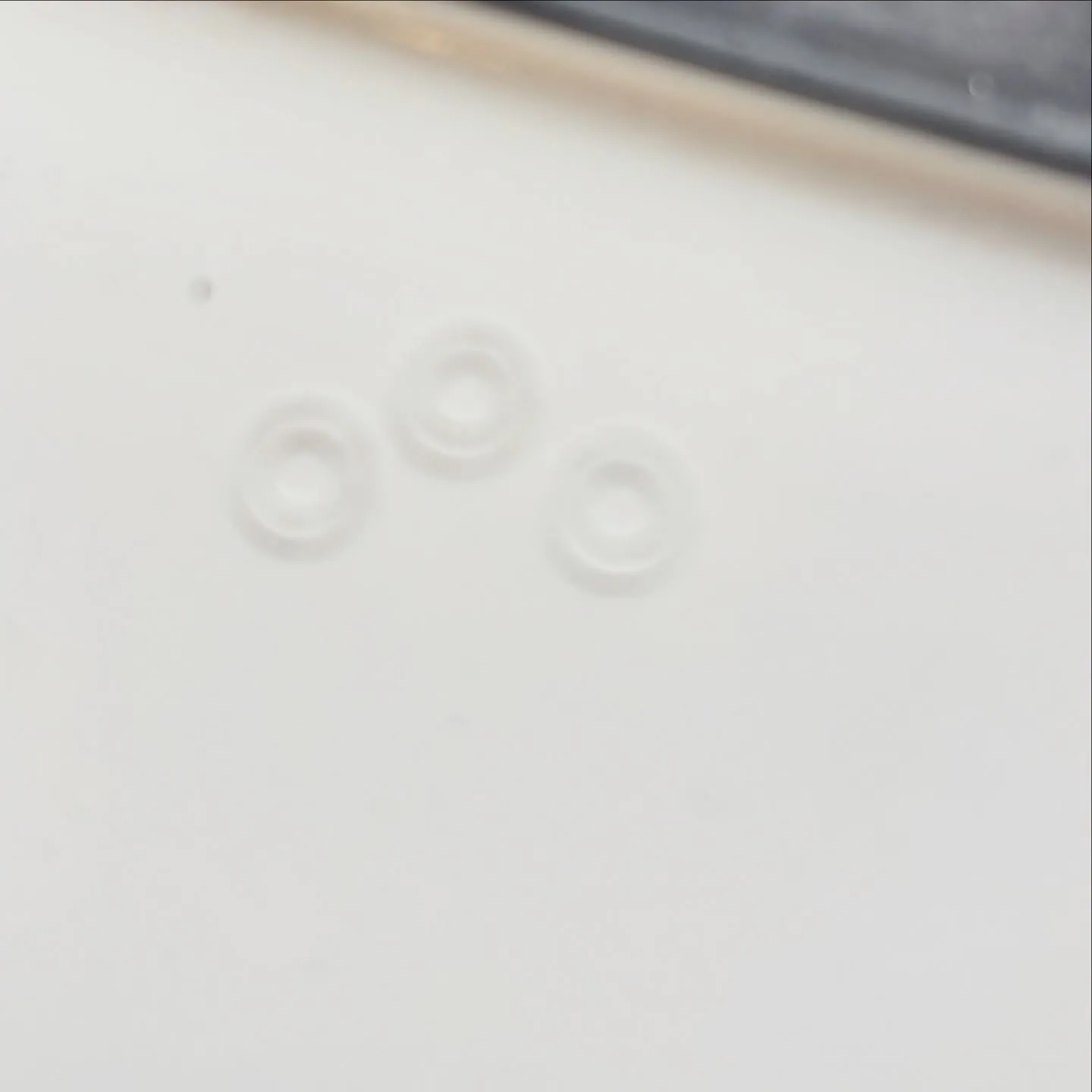 今日インプラス窓を取付して来ました。