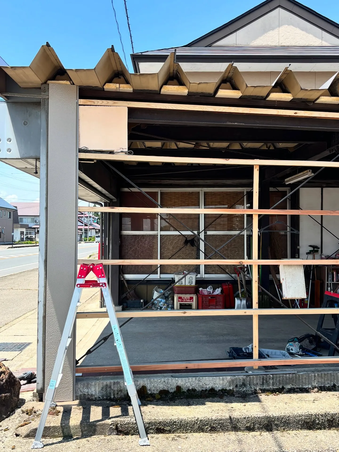 今日は外壁工事