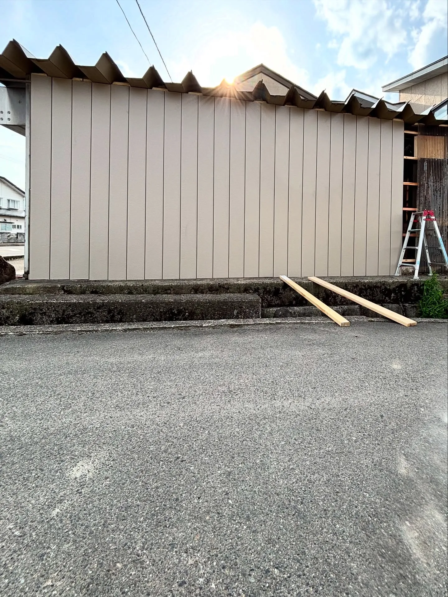 今日は外壁工事