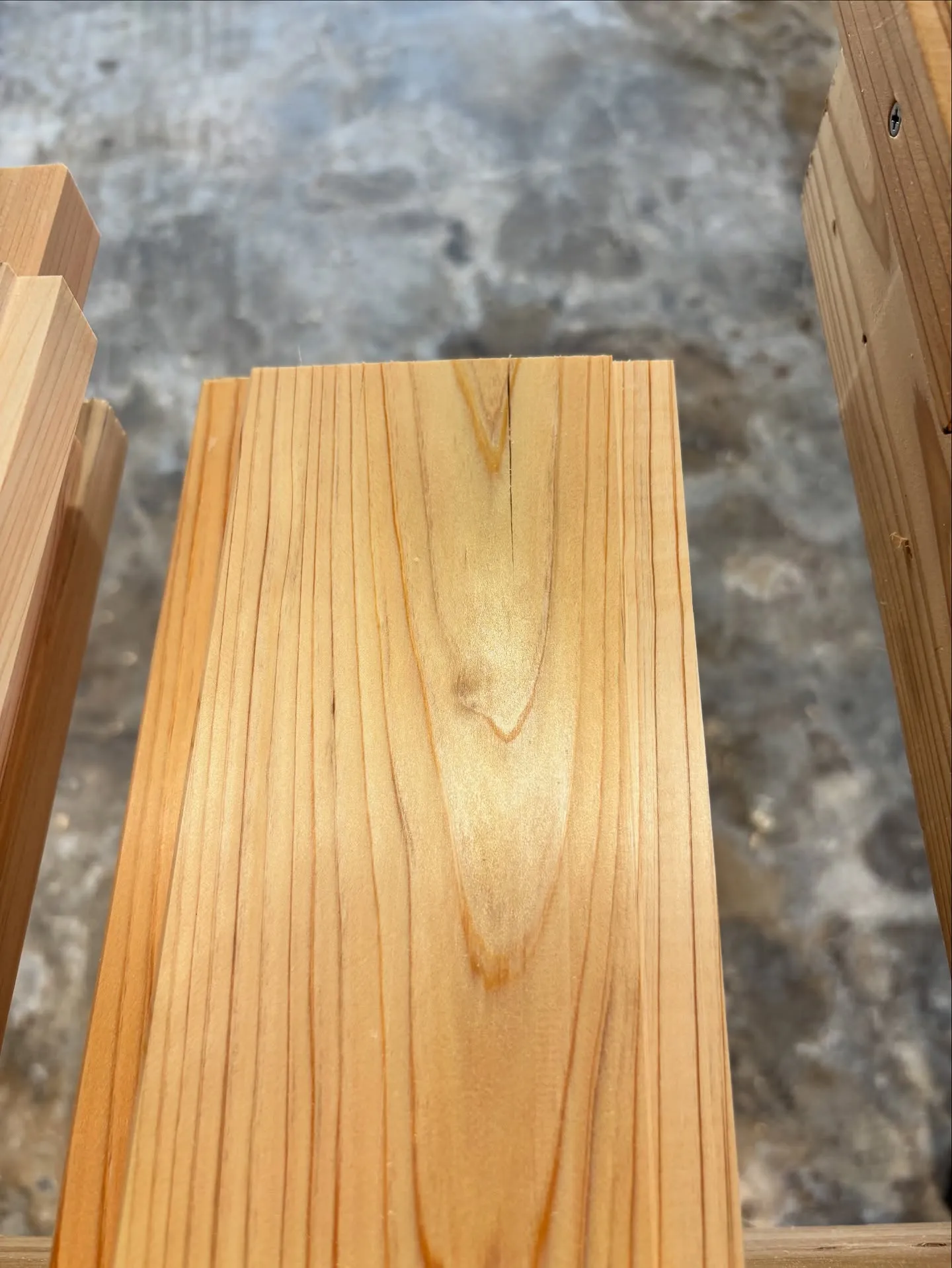 来週月曜日インプラス窓で使う枠を